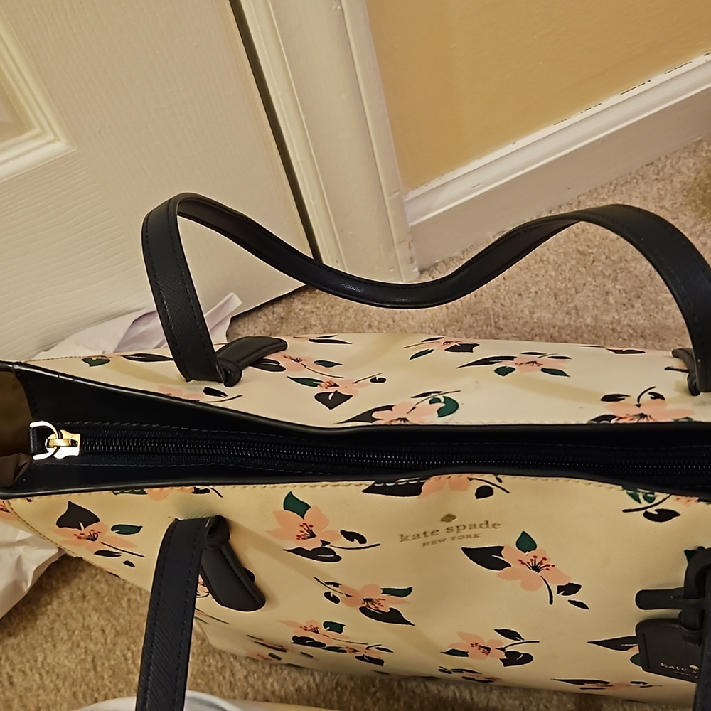 Kate Spade Floral Tote Bag - Cream and Black - Picture 7 of 16